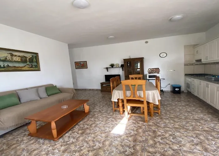 Casa Sara Holiday home *